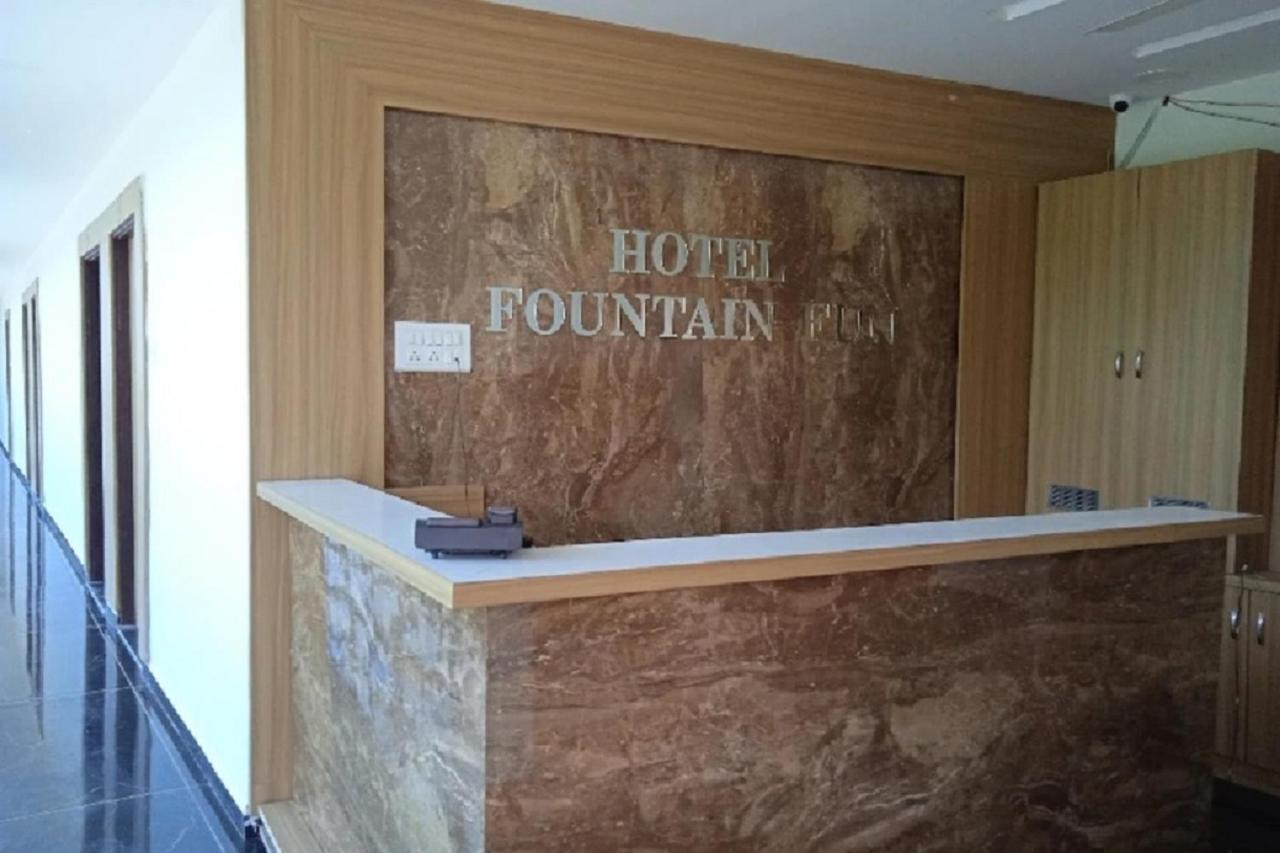 Hotel Fountain Fun Patan  Экстерьер фото